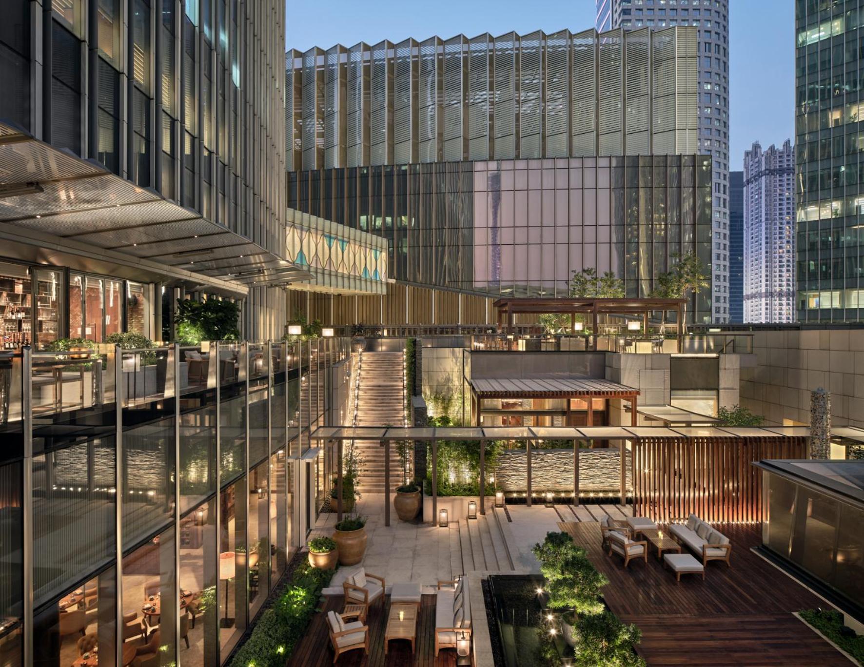 Rosewood Guangzhou, Enjoy Free Shuttle Bus Service Between The Hotel And The Canton Fair Complex During The Canton Fair Esterno foto